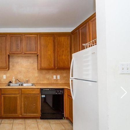 Lovely Downtown Room #2 No Smoking No Kids Second Floor Houston Buitenkant foto